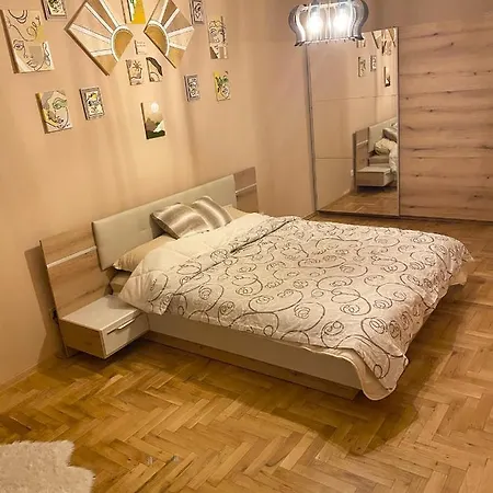 Spacious Apartment Next To South Park Просторен Апартамент До Южен Парк Top Location Sofia Exterior photo