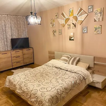 Spacious Apartment Next To South Park Просторен Апартамент До Южен Парк Top Location Sofia Exterior photo