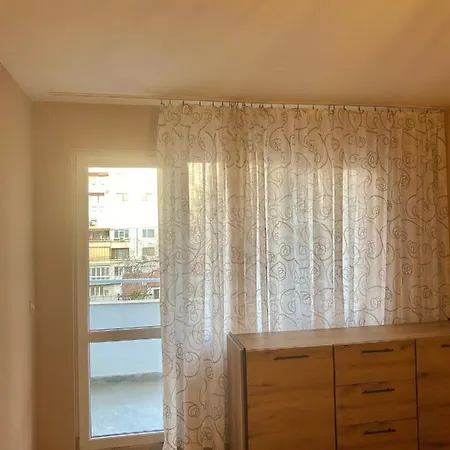 Spacious Apartment Next To South Park Просторен Апартамент До Южен Парк Top Location Sofia Exterior photo