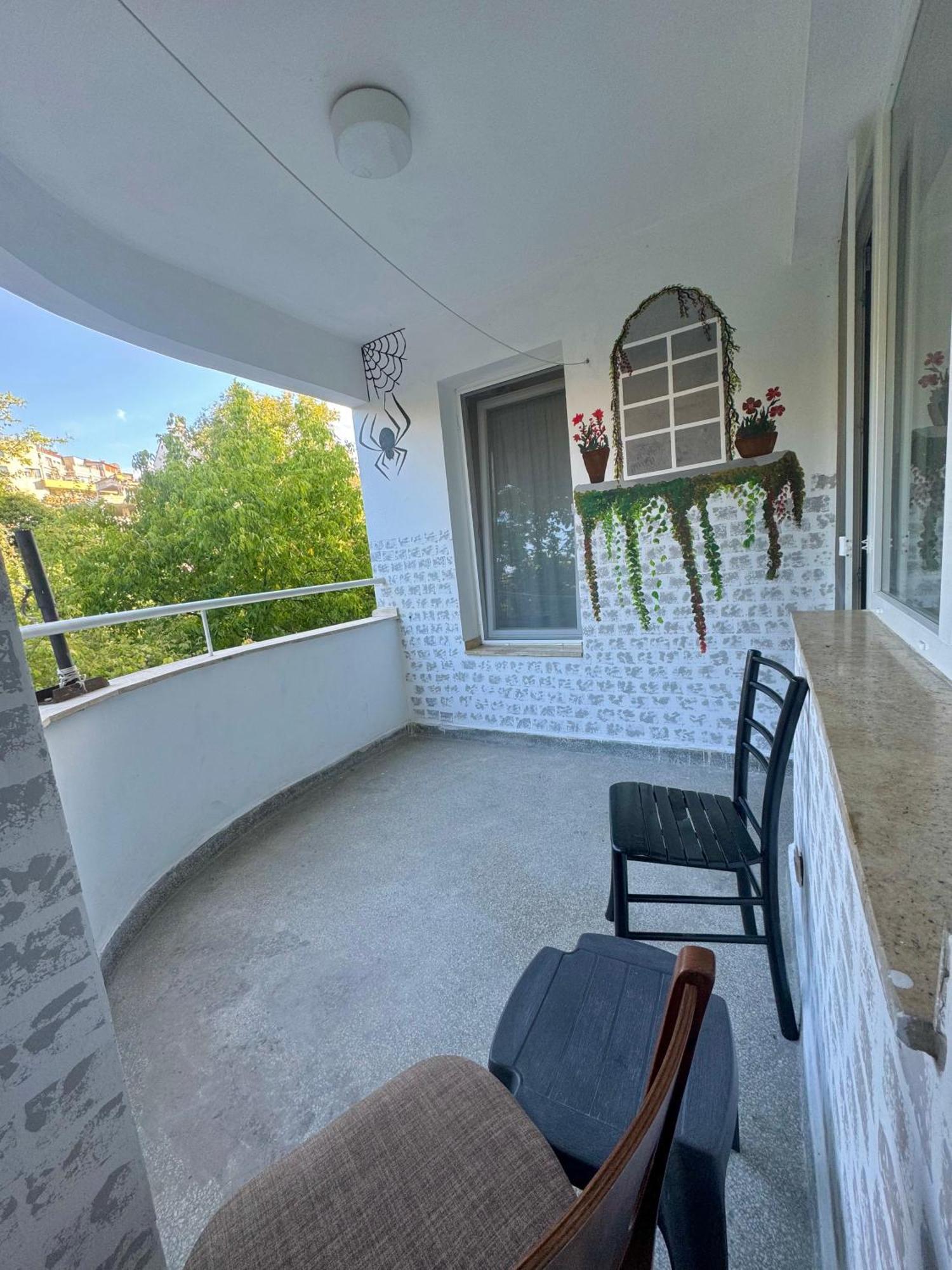 Spacious Next To South Park просторен до южен парк Location Sofya