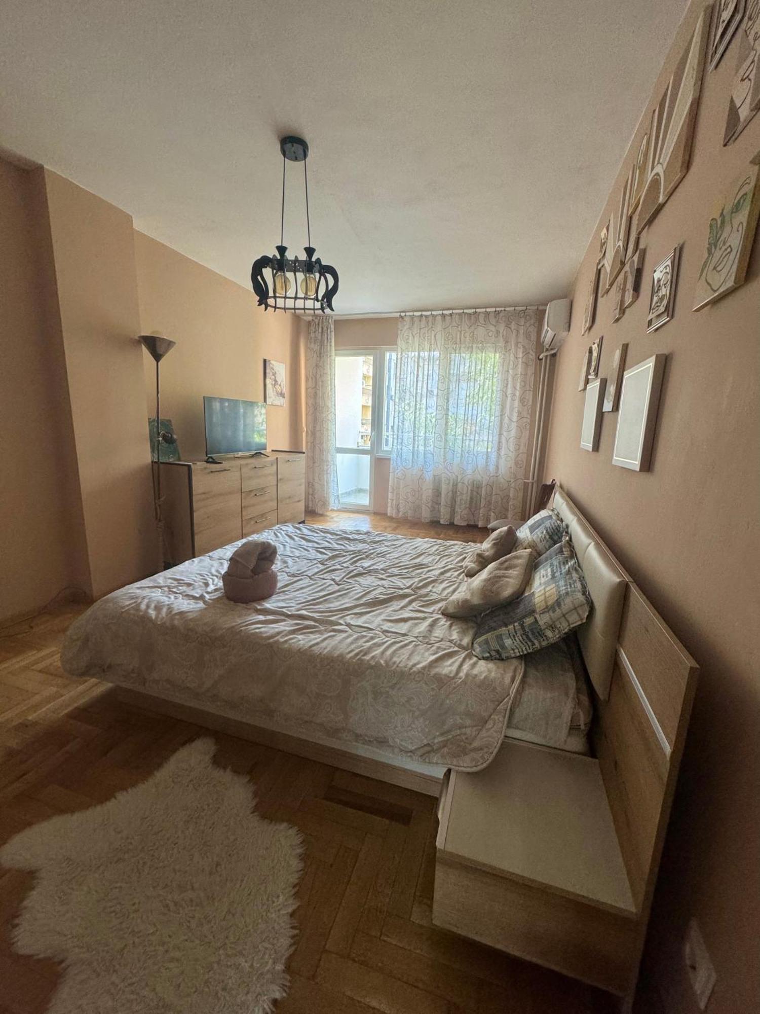 Apartment Spacious Next To South Park просторен до южен парк Location Sofia